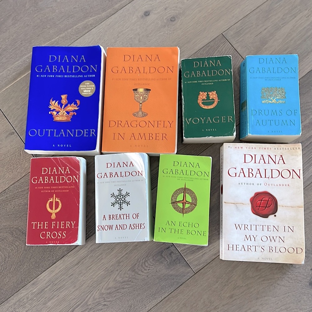 OUTLANDER series 8 book lot by Diana Gabaldon